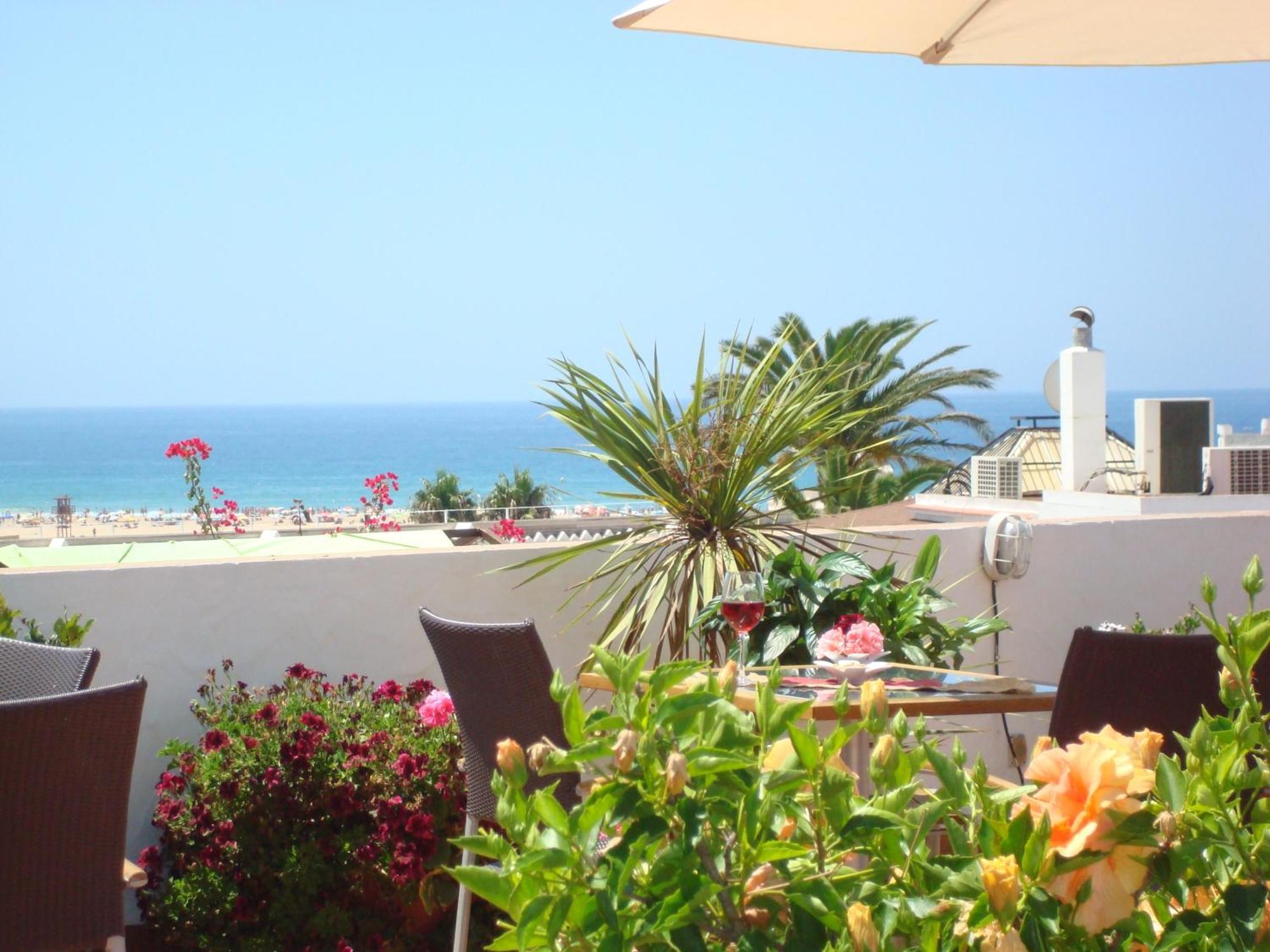 Almadraba Conil Hotell Conil De La Frontera Exteriör bild
