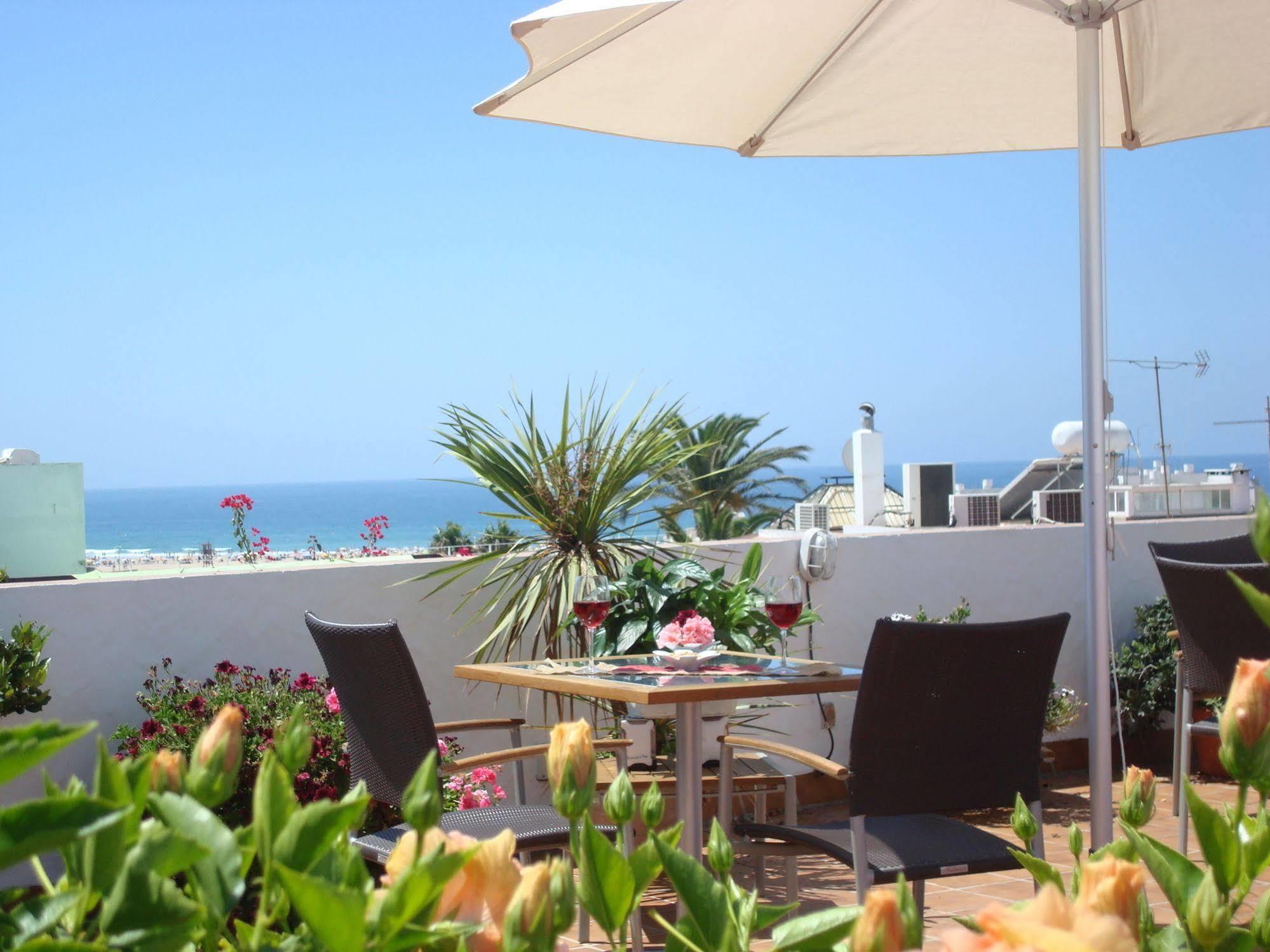 Almadraba Conil Hotell Conil De La Frontera Exteriör bild
