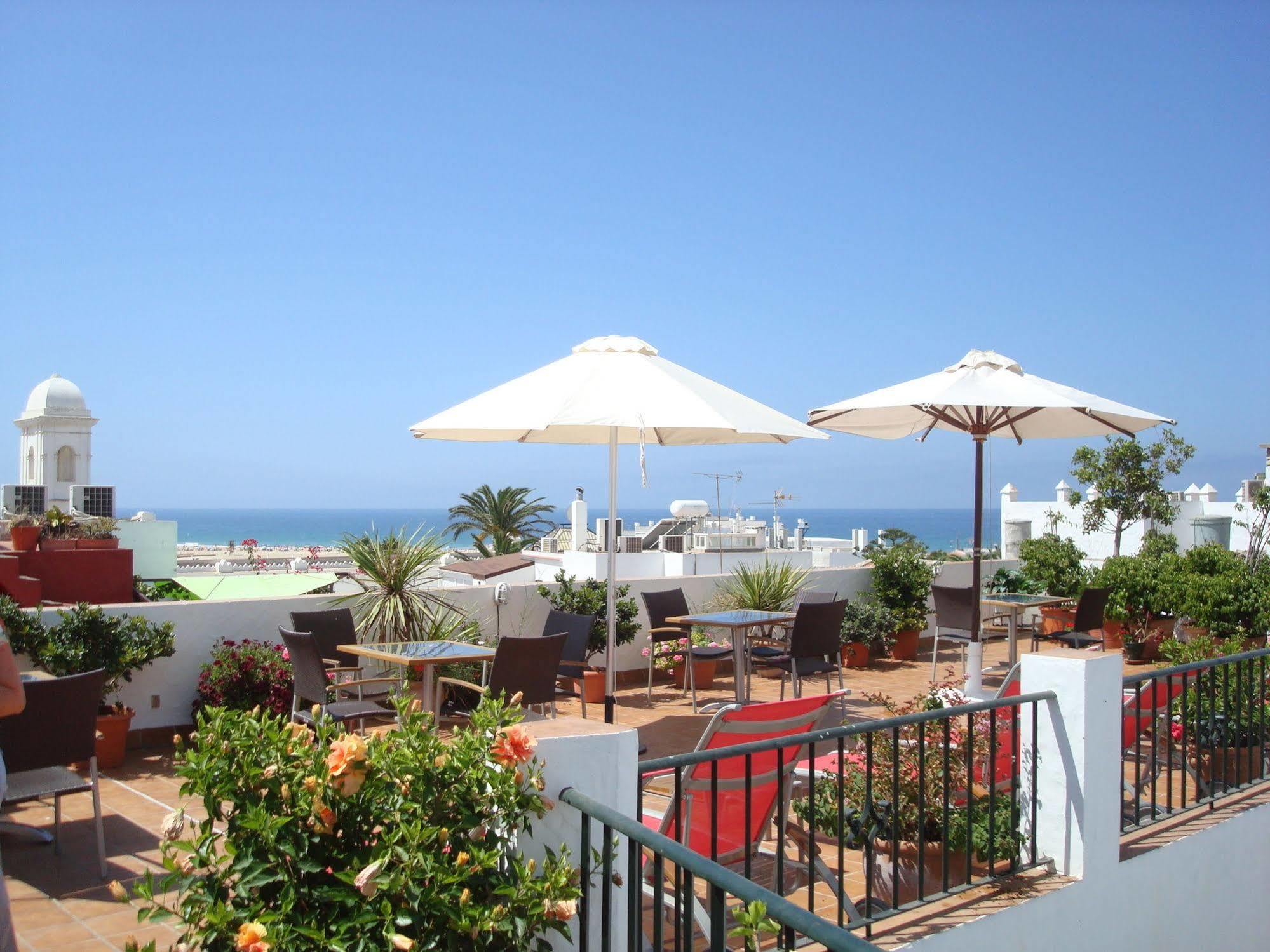 Almadraba Conil Hotell Conil De La Frontera Exteriör bild